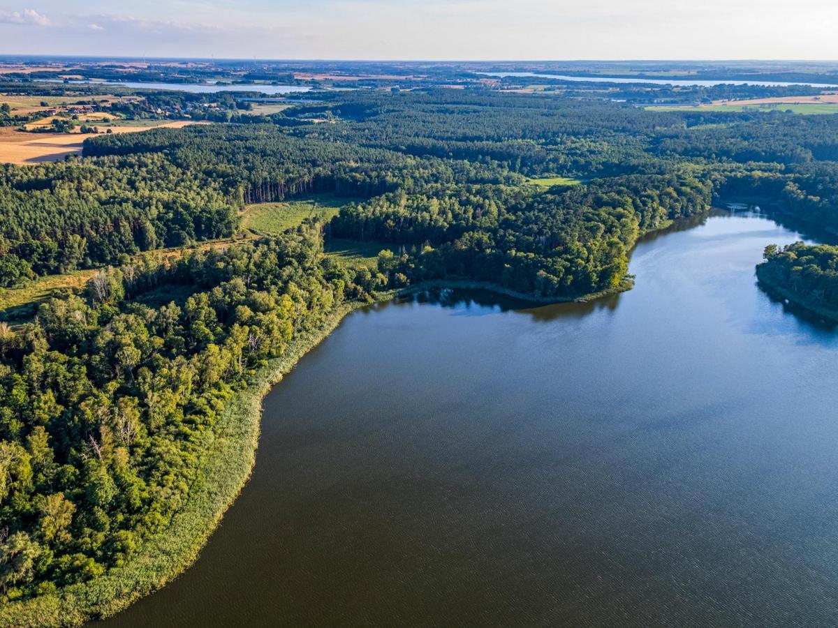 Pensjonat Zielone Wzgorze Lipiany Esterno foto