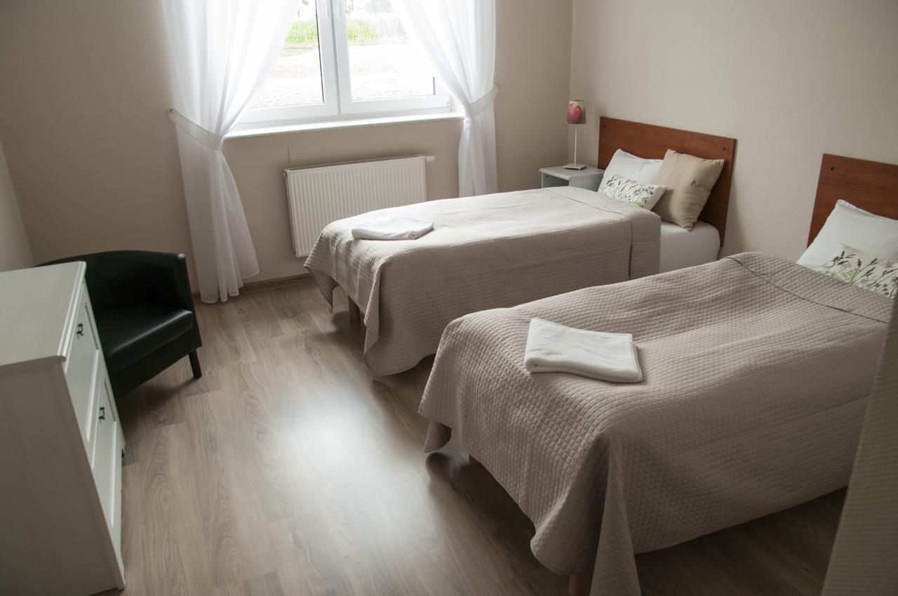 Pensjonat Zielone Wzgorze Lipiany Esterno foto